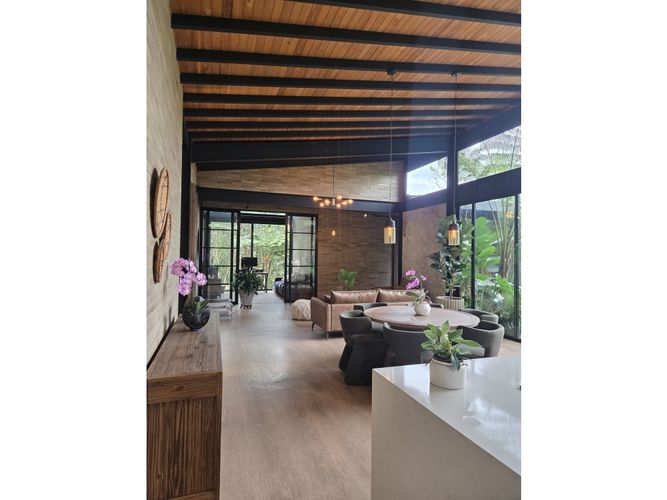Casa de 3 alcobas en venta en Pantanillo, El Retiro, 240 m² · foto 4 de 24
