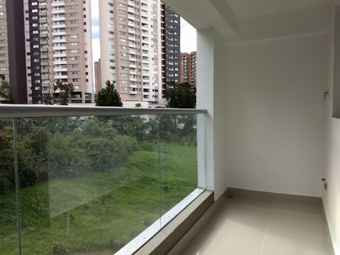 Apartamento en venta en Suramérica, La Estrella · foto 11 de 18