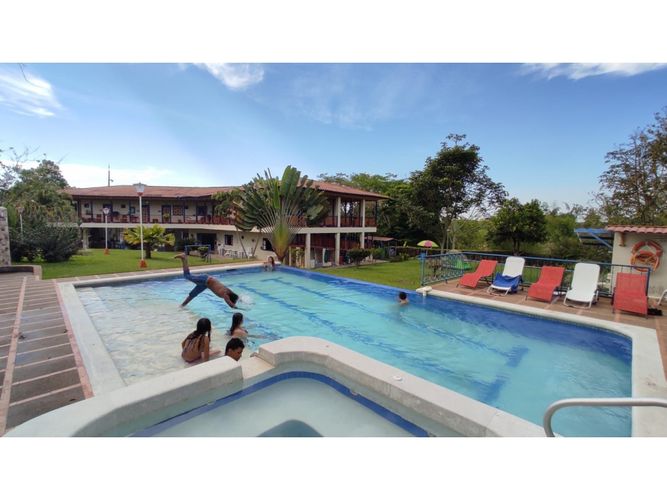 Finca en venta en Armenia, 1000 m² · foto 3 de 24