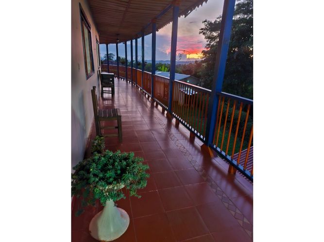 Finca en venta en Armenia, 1000 m² · foto 21 de 24