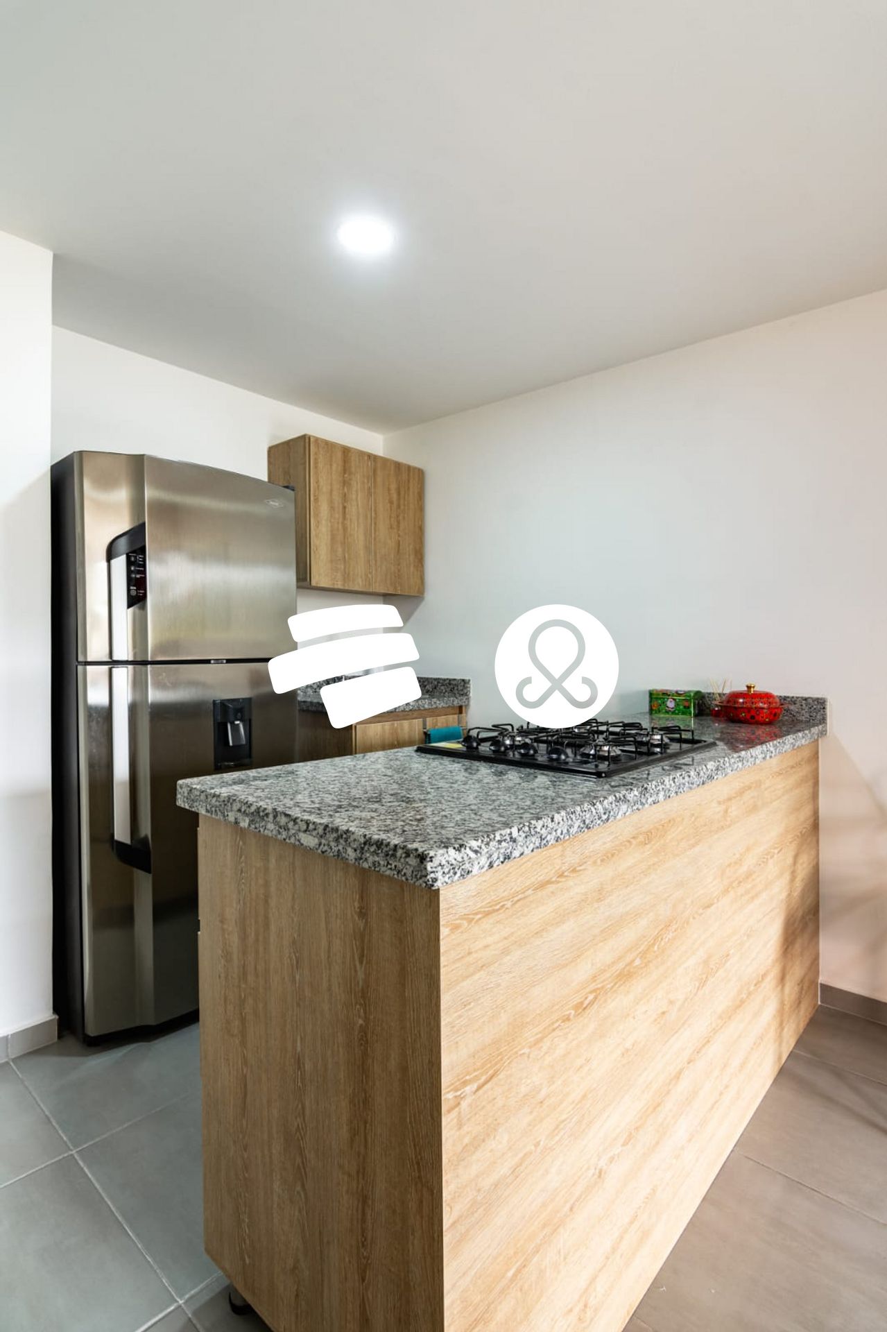 Apartamento en venta en Zona Industrial No. 1, Itagüí · foto 2 de 17