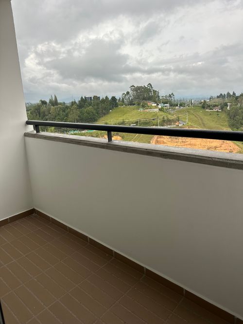 Apartamento de 3 alcobas en venta en Abreo, Rionegro, 60 m² · foto 3 de 19