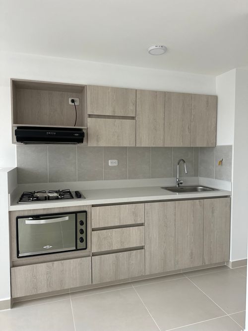 Apartamento de 3 alcobas en venta en Abreo, Rionegro, 60 m² · foto 2 de 19