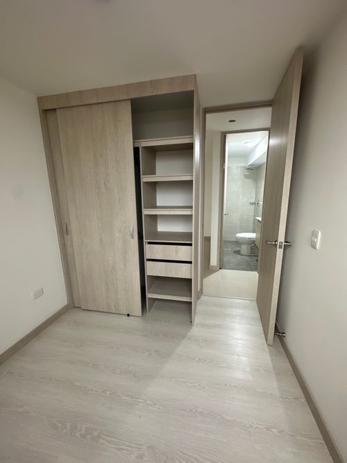 Apartamento de 3 alcobas en venta en Abreo, Rionegro, 60 m² · foto 15 de 19