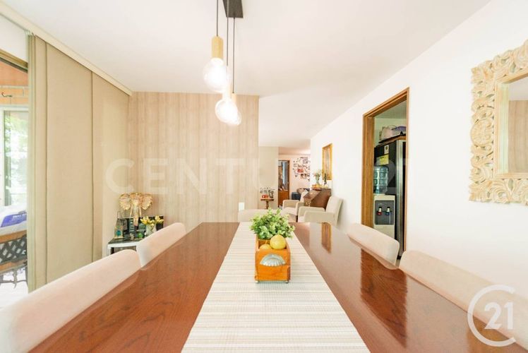 Apartamento de 4 alcobas en venta en El Poblado, Medellín, 189 m² · foto 5 de 20