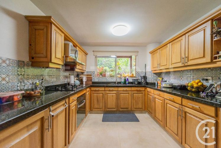 Apartamento de 4 alcobas en venta en El Poblado, Medellín, 189 m² · foto 10 de 20