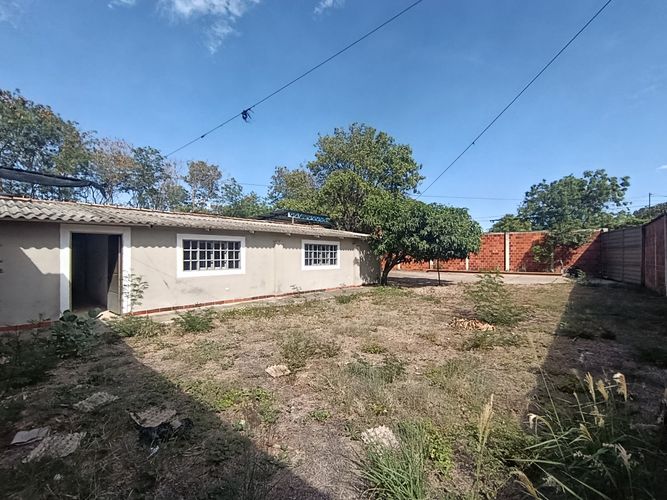 Casa de 4 alcobas en arriendo en La Cordialidad, Los Patios, 180 m² · foto 11 de 12
