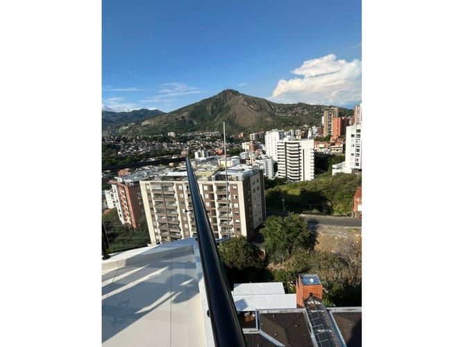 Apartamento de 2 alcobas en venta en Villa Colombia, Cali, 172 m² · foto 5 de 24