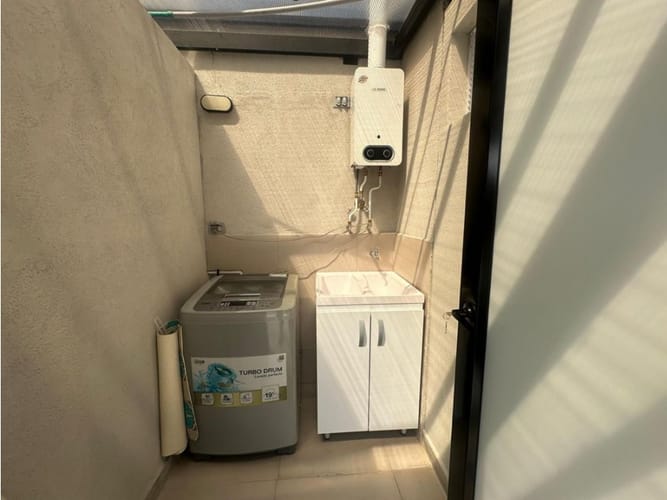 Apartamento de 2 alcobas en venta en Villa Colombia, Cali, 172 m² · foto 8 de 24
