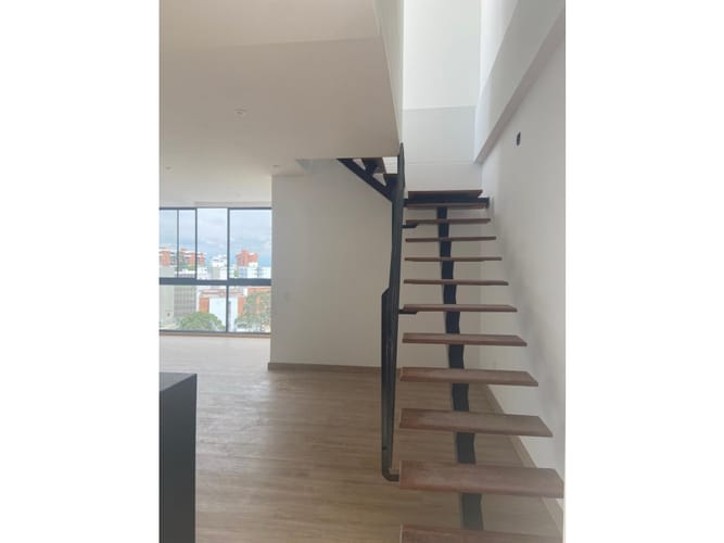Apartamento de 2 alcobas en venta en Villa Colombia, Cali, 172 m² · foto 11 de 24