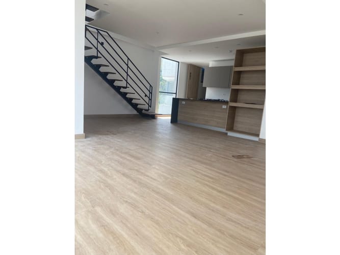 Apartamento de 2 alcobas en venta en Villa Colombia, Cali, 172 m² · foto 12 de 24