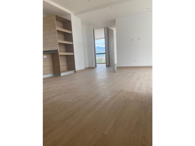 Apartamento de 2 alcobas en venta en Villa Colombia, Cali, 172 m² · foto 17 de 24