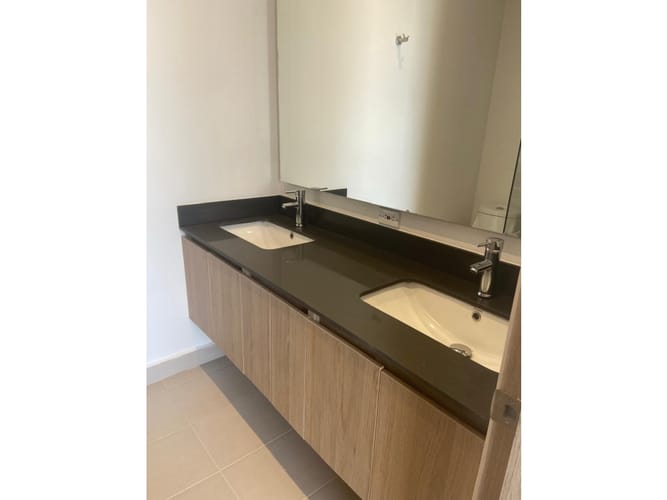 Apartamento de 2 alcobas en venta en Villa Colombia, Cali, 172 m² · foto 21 de 24