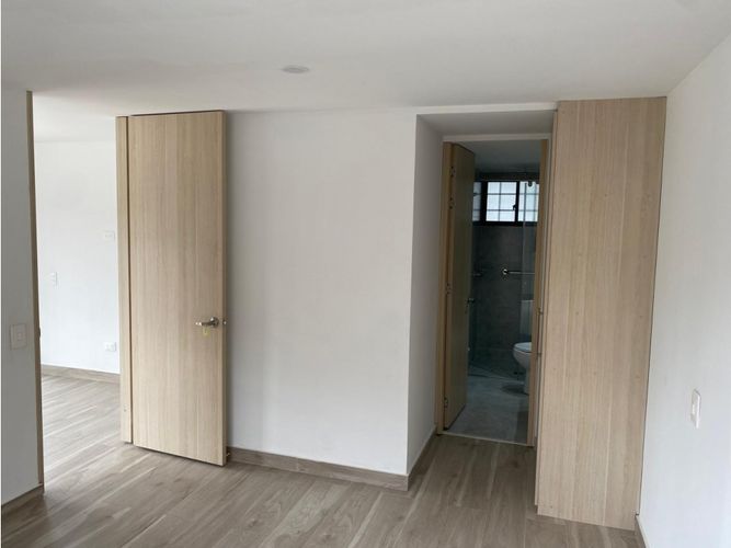 Apartaestudio en venta en La Esmeralda, Zipaquirá, 32 m² · foto 2 de 8