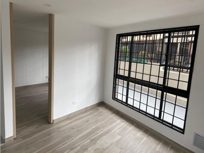 Apartaestudio en venta en La Esmeralda, Zipaquirá, 32 m² · foto 5 de 8
