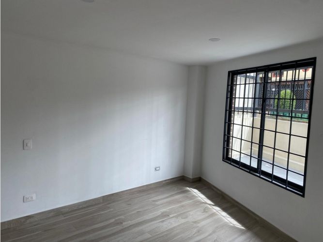 Apartaestudio en venta en La Esmeralda, Zipaquirá, 32 m² · foto 7 de 8