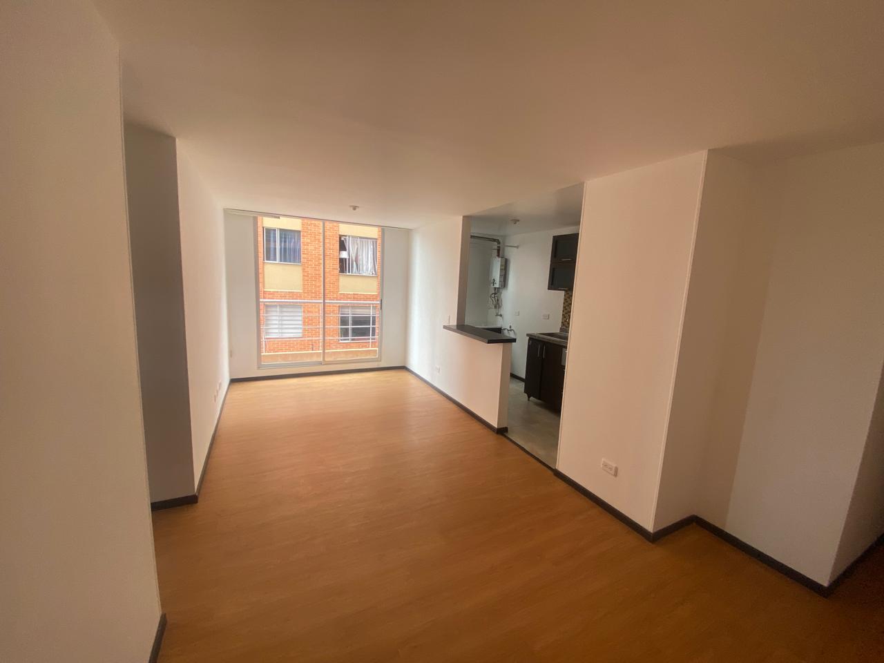 Apartamento en venta en Lagos De Torca, Bogotá · foto 2 de 16