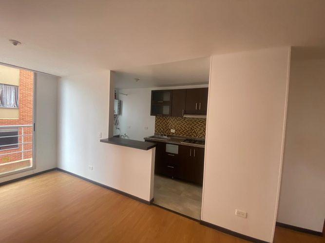 Apartamento en venta en Lagos De Torca, Bogotá · foto 4 de 16