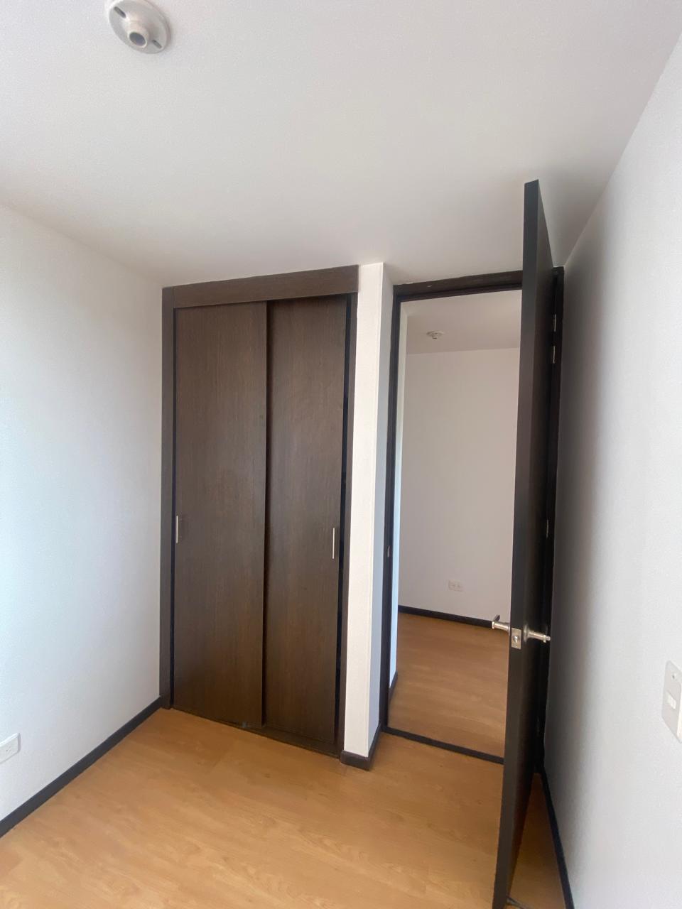 Apartamento en venta en Lagos De Torca, Bogotá · foto 6 de 16