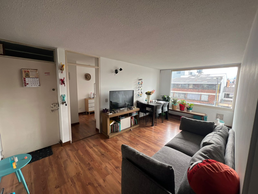 Apartamento en venta en Normandia, Bogotá · foto 3 de 14