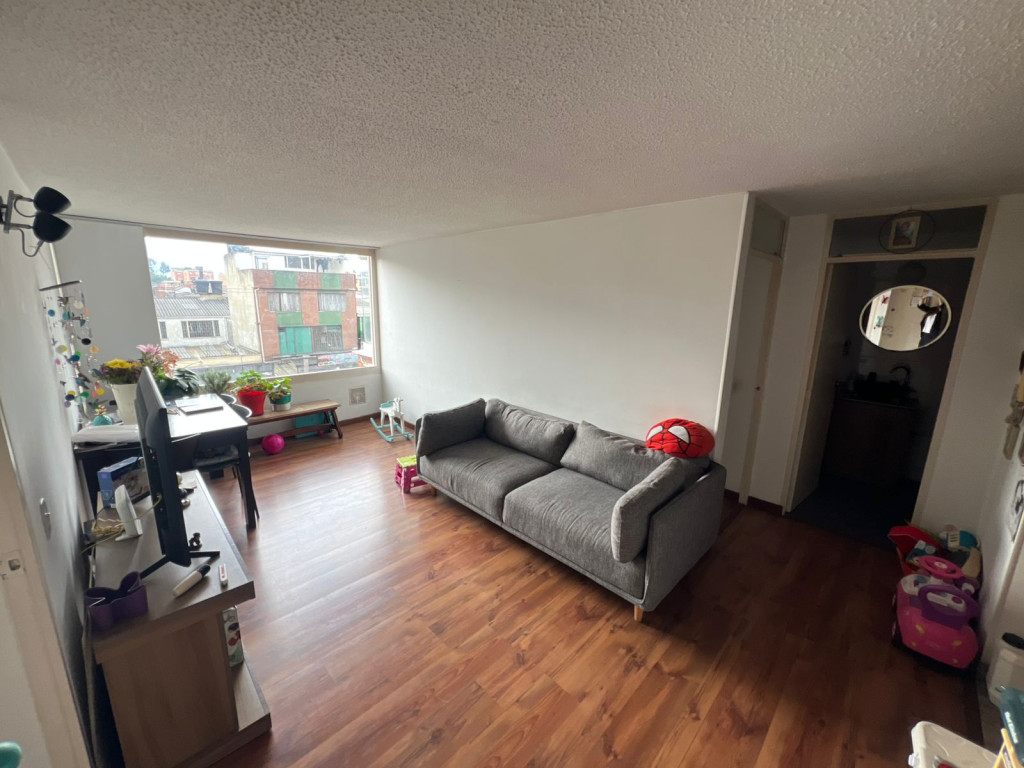 Apartamento en venta en Normandia, Bogotá · foto 9 de 14