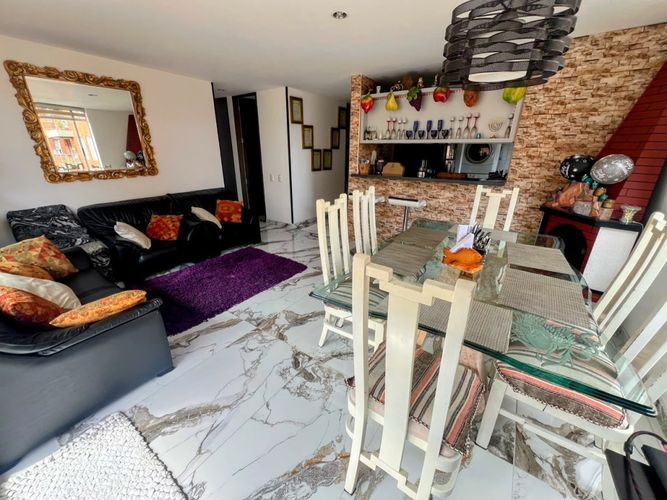 Apartamento de 3 alcobas en venta en La Felicidad, Bogotá, 94 m² · foto 6 de 24