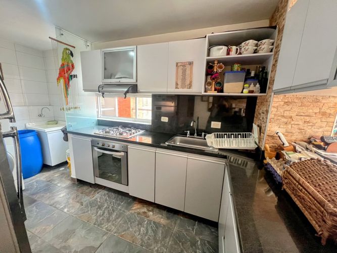 Apartamento de 3 alcobas en venta en La Felicidad, Bogotá, 94 m² · foto 14 de 24