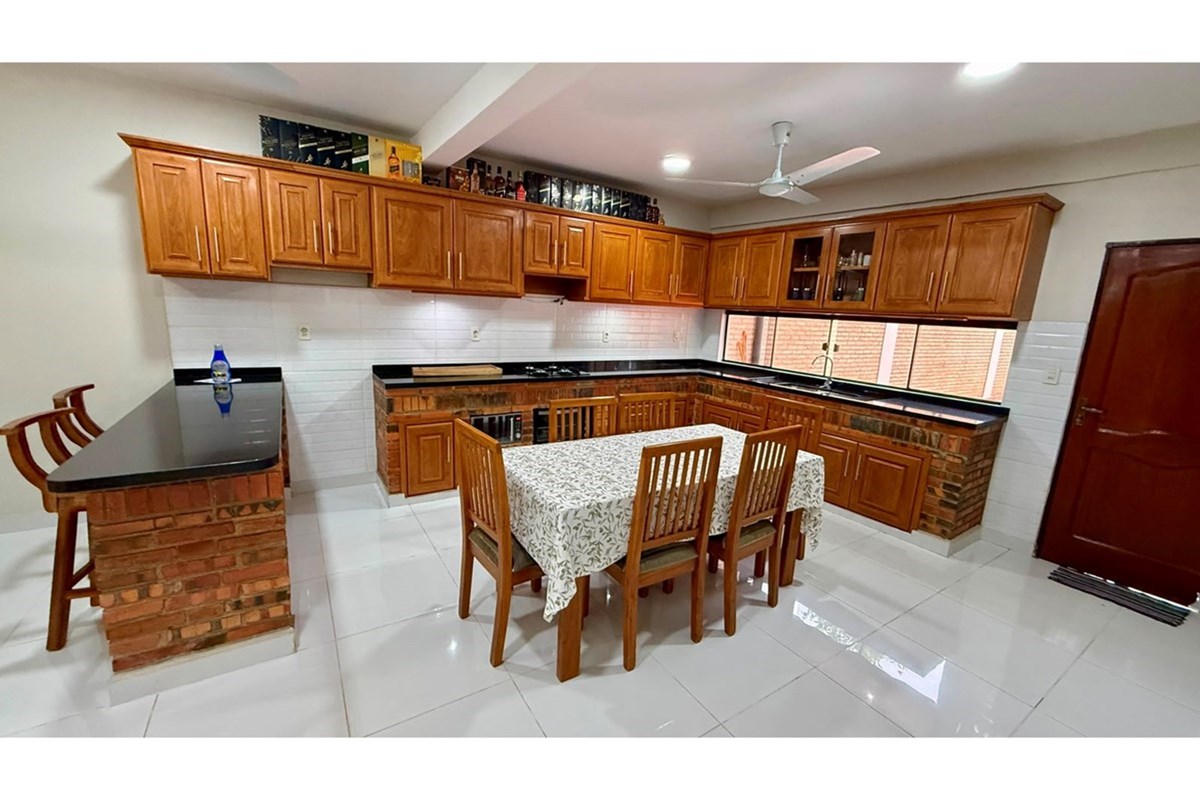 Casa-Venta-Cascada, Tercer Barrio, Luque, Central — foto 2