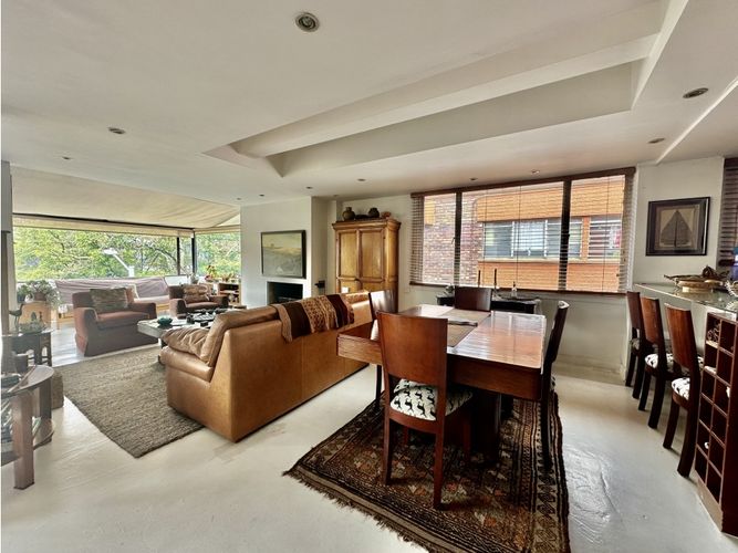 Apartamento en venta en Chico Norte, Bogotá · foto 3 de 19