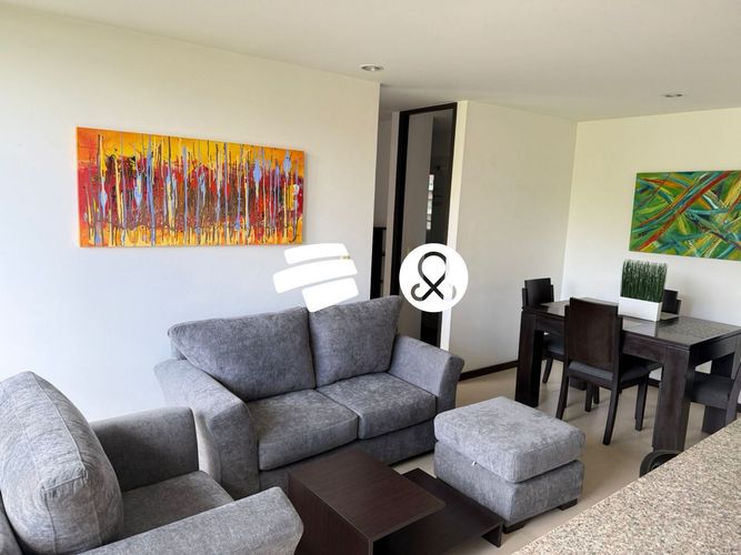 Apartamento en venta en El Poblado, Medellín · foto 3 de 18