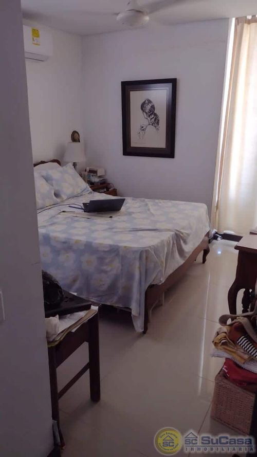 Apartamento de 3 alcobas en venta en Crespo, Cartagena, 101 m² · foto 8 de 9