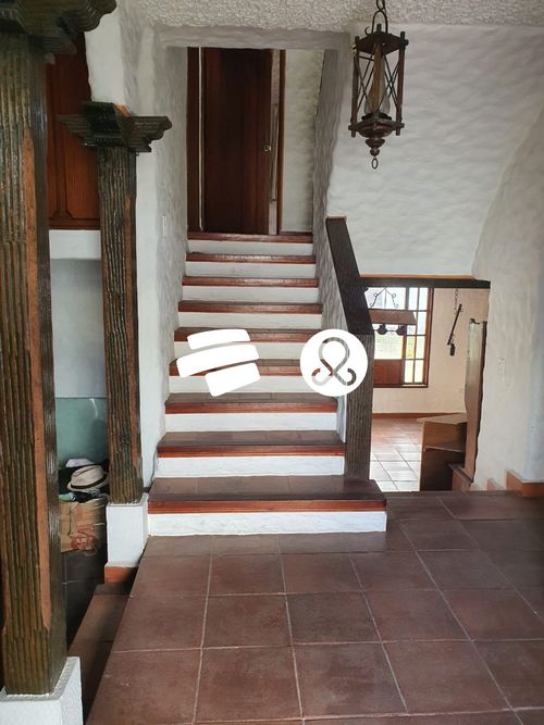 Casa de 5 alcobas en venta en Alhambra, Bogotá, 360 m² · foto 14 de 18