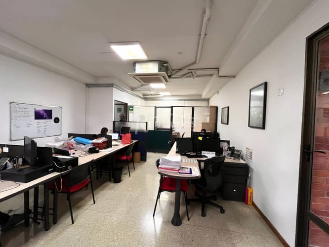 Edificio en arriendo en San Antonio, Medellín, 1650 m² · foto 11 de 24