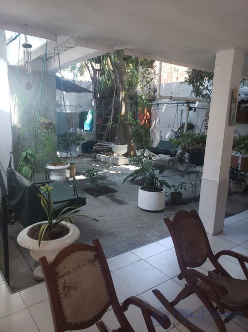 Casa de 9 alcobas en arriendo en El Bosque, Cartagena, 222 m² · foto 4 de 10