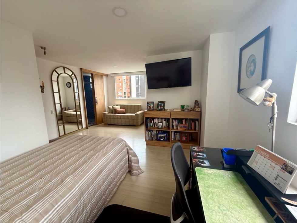 Apartamento en venta en Las Lomas No.1, Medellín · foto 16 de 24