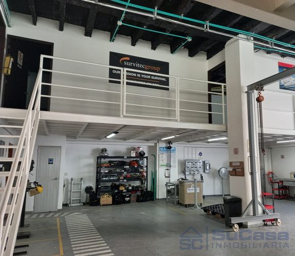 Edificio en venta en Manga, Cartagena, 1050 m² · foto 3 de 11