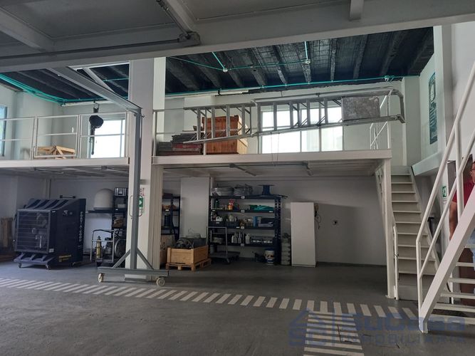 Edificio en venta en Manga, Cartagena, 1050 m² · foto 4 de 11