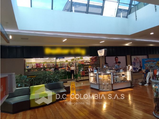 Local en venta en San Diego, Medellín, 667 m² · foto 16 de 20