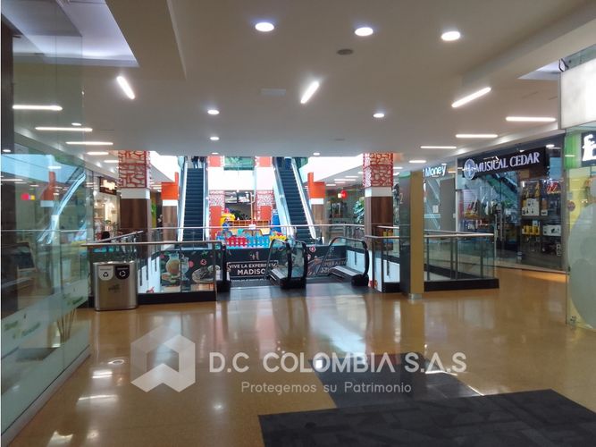 Local en venta en San Diego, Medellín, 667 m² · foto 19 de 20