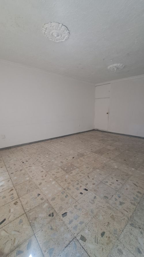 Casa de 3 alcobas en venta en Nueva Granada, Cali, 148 m² · foto 3 de 24