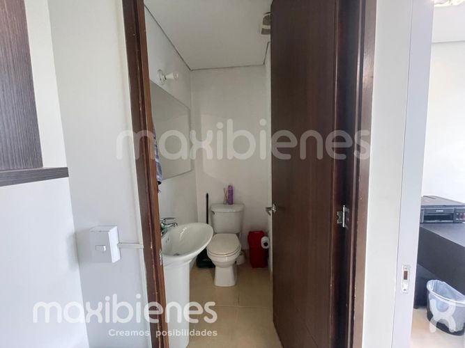 Oficina en arriendo en Castropol, Medellín, 35 m² · foto 8 de 13