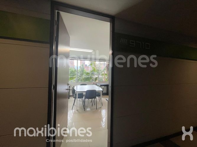 Oficina en arriendo en Castropol, Medellín, 35 m² · foto 11 de 13