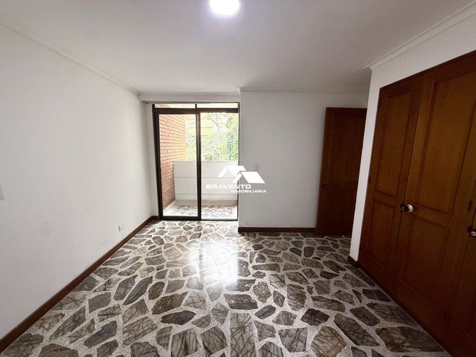 Apartamento de 3 alcobas en arriendo en San Lucas, Medellín, 140 m² · foto 10 de 17