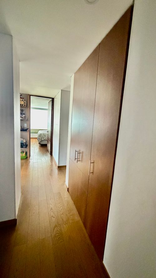 Apartamento de 3 alcobas en venta en Colina Campestre, Bogotá, 129 m² · foto 10 de 24