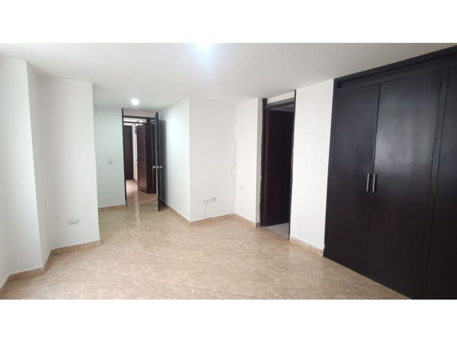 Apartamento de 3 alcobas en arriendo en Belén Fatima, Medellín, 90 m² · foto 10 de 17
