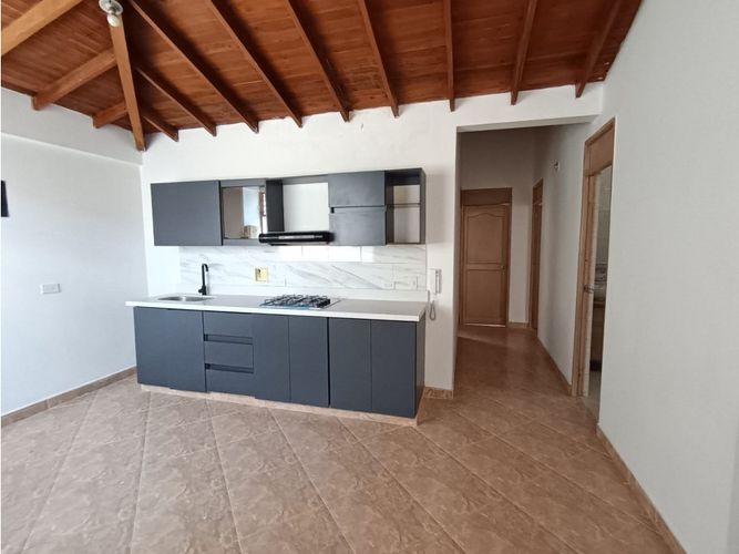 Apartamento de 3 alcobas en arriendo en Belen Malibu, Medellín, 90 m² · foto 4 de 17