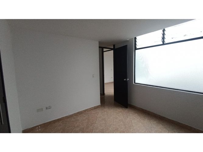 Apartamento de 3 alcobas en arriendo en Belen Malibu, Medellín, 90 m² · foto 11 de 17