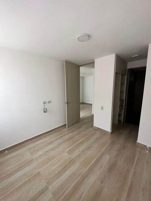 Apartamento de 2 alcobas en venta en Cachipay, Cali, 59 m² · foto 2 de 8