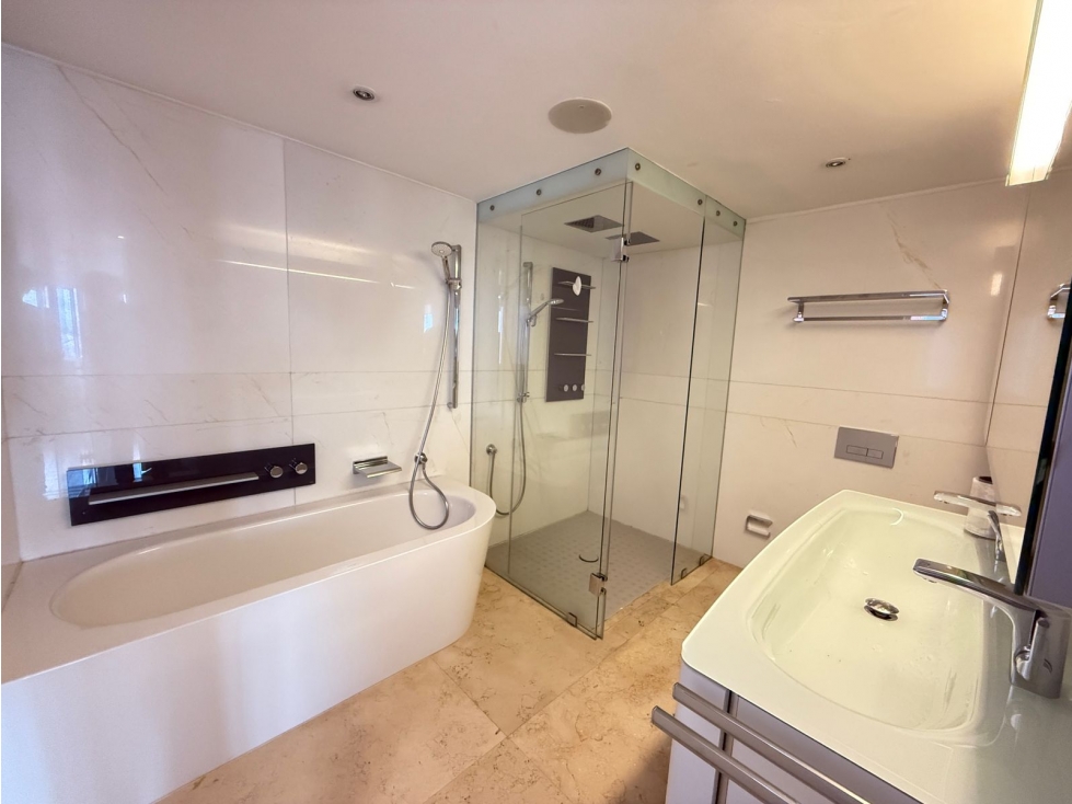 Apartamento en venta en Chicó Alto, Bogotá · foto 8 de 9