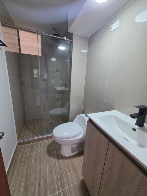 Apartamento de 3 alcobas en venta en Pinos De Lombardia, Bogotá, 78 m² · foto 13 de 18